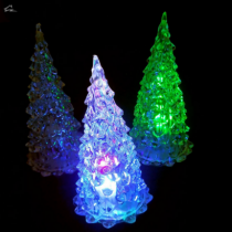 ARVORE NATAL LUMINOSO A - Distribuidora 12 de Outubro