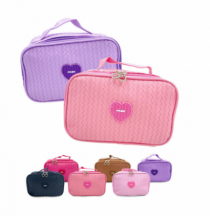 NECESSAIRE DE 50% POLIESTER E 50% PVC - Distribuidora 12 de Outubro