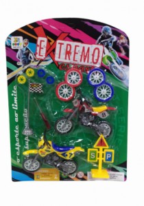 MOTO DE PLASTICO C 2 PCS E ACESSORIO - Distribuidora 12 de Outubro