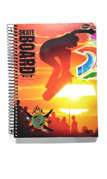 CADERNO UNIV 10 M CD 200 FLS K BOM MASC SD - Distribuidora 12 de Outubro
